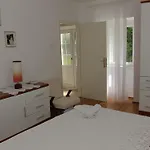 House Granny Mary - Two Bedroom St