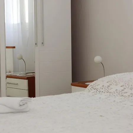 Дом отдыха House Granny Mary - Two Bedroom St