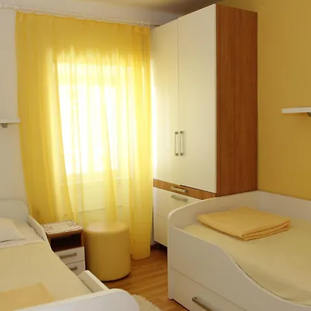 Дом отдыха House Granny Mary - Two Bedroom St