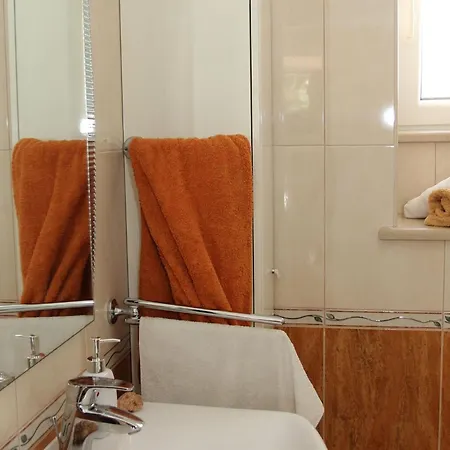 Дом отдыха House Granny Mary - Two Bedroom St